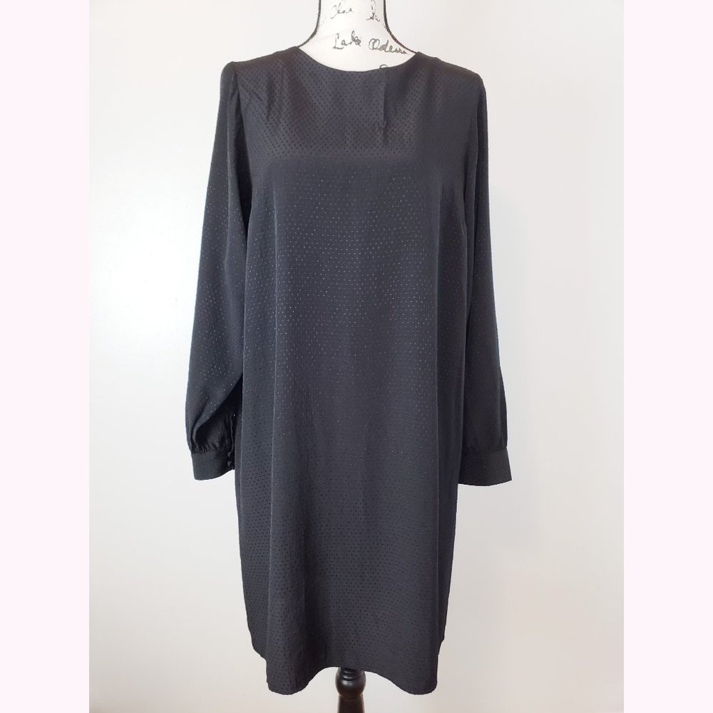 EXPRESS Black Dress Long Sleeve Keyhole Shift Dress Size L